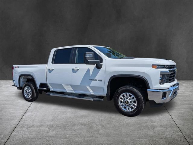 Used 2025 Chevrolet Silverado 2500 LT w/ Convenience Package AWD/4WD video 2