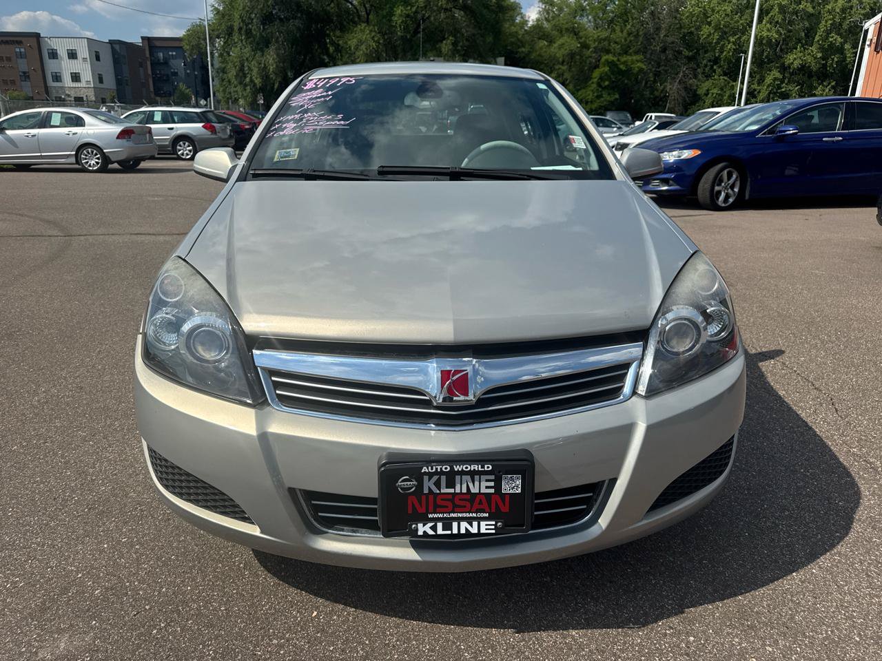 Used 2008 Saturn Astra XE FWD image 2