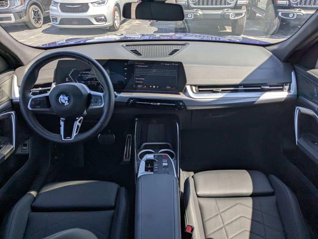 Used 2025 BMW X2 xDrive28i w/ M Sport Package AWD/4WD image 14