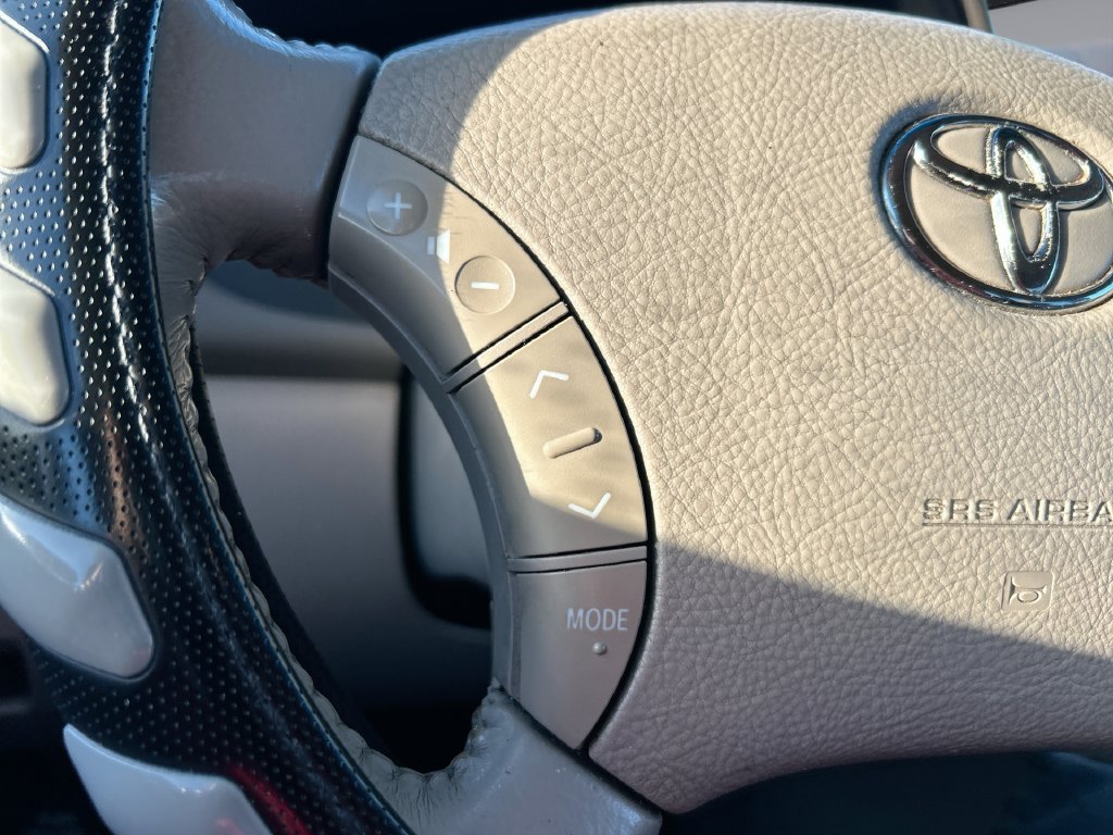 Used 2007 Toyota Sienna XLE FWD image 16