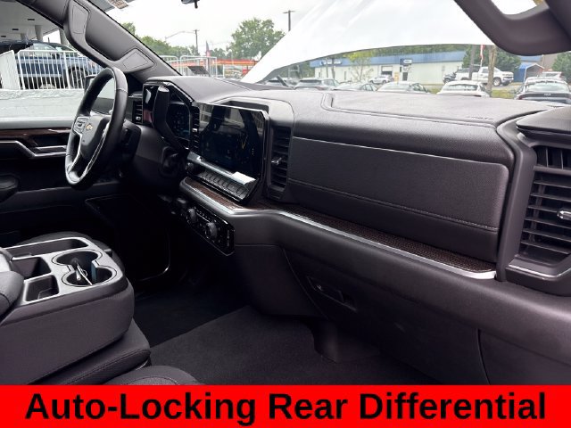 Used 2026 Chevrolet Silverado 1500 LT AWD/4WD image 42