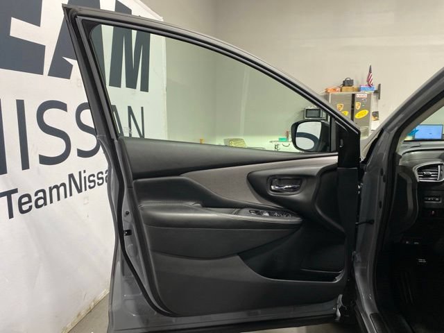 Certified 2023 Nissan Murano SV w/ SV Midnight Edition Package AWD/4WD image 9