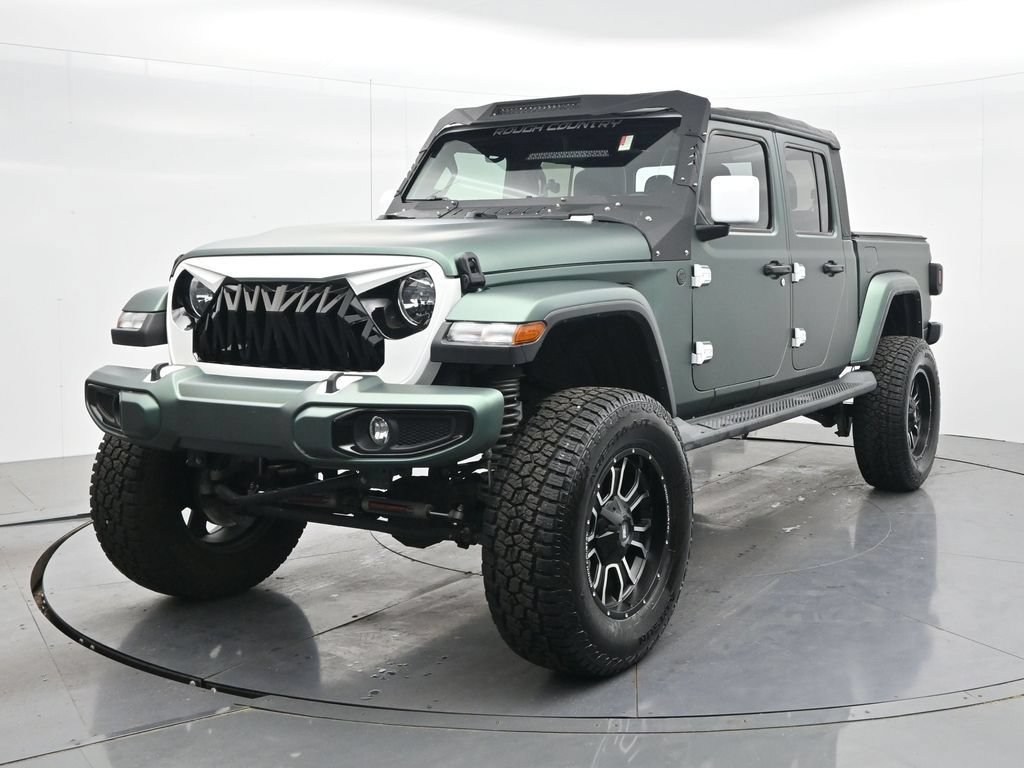 Used 2023 Jeep Gladiator Sport AWD/4WD image 2