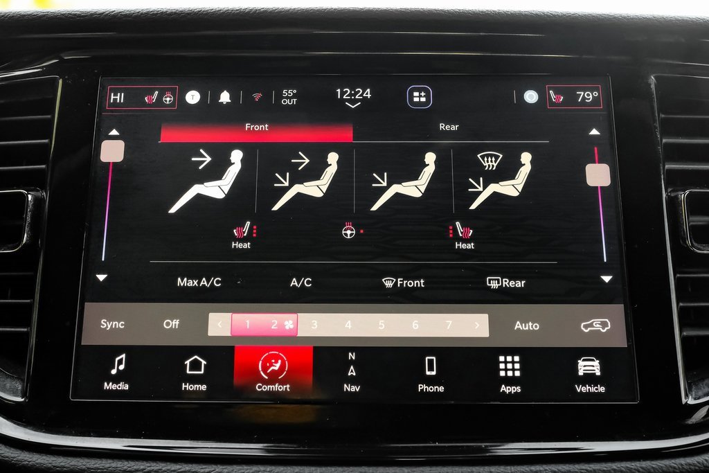 Used 2023 Dodge Durango GT image 33