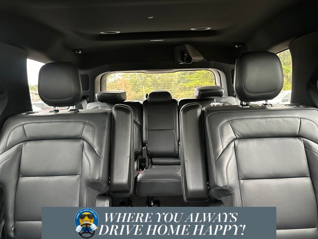 New 2025 Lincoln Navigator Reserve w/ Jet Appearance Package image 19