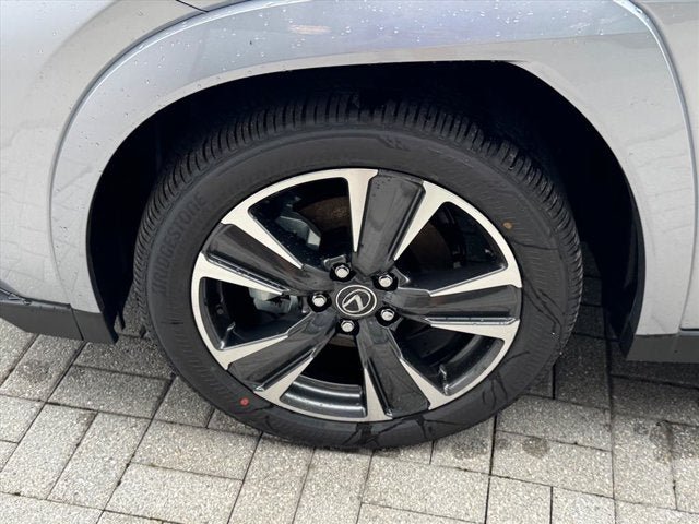 New 2026 Lexus UX 300h FWD w/ Accessory Package (2T) image 11