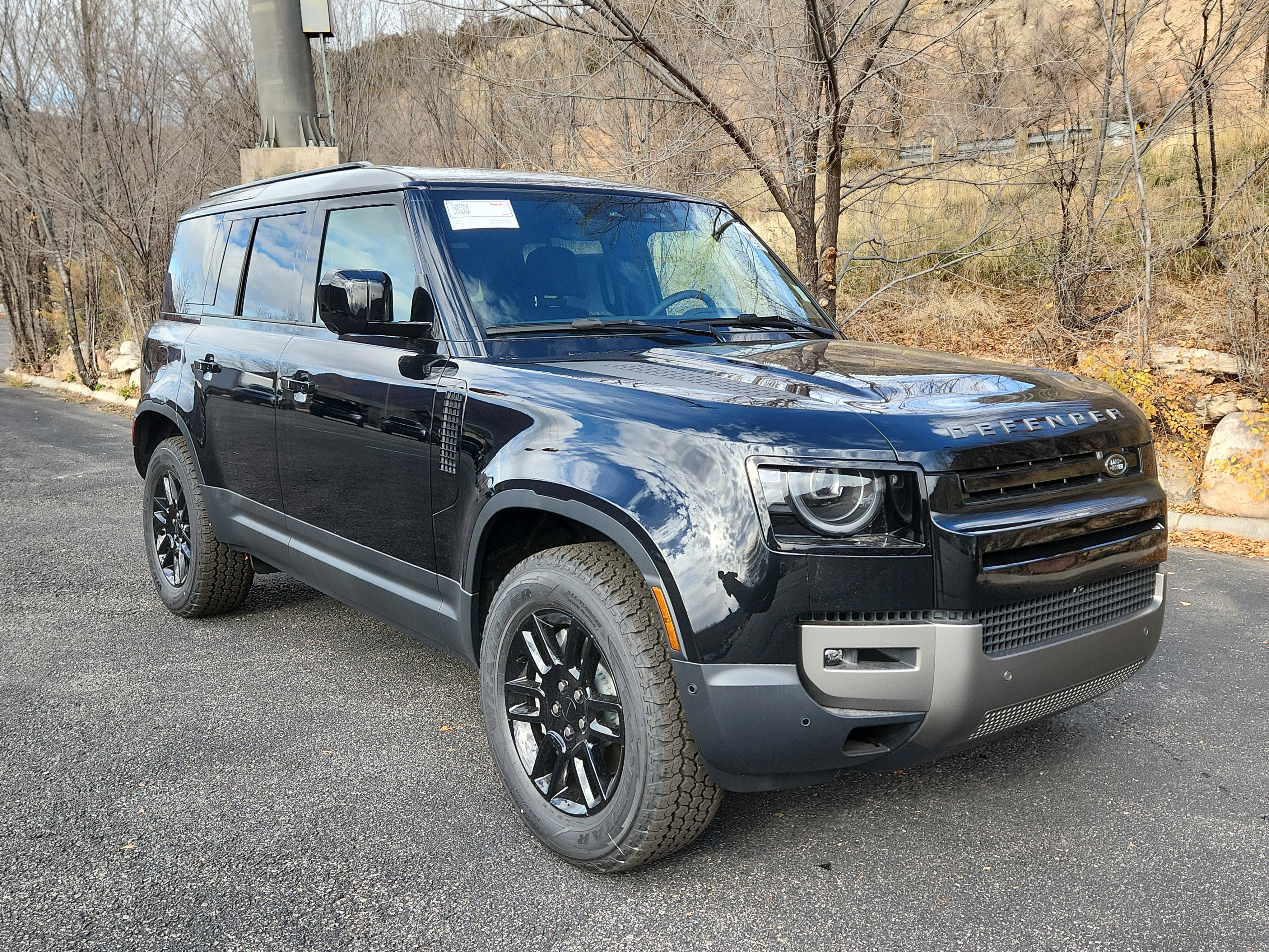 New 2026 Land Rover Defender 110 S image 1