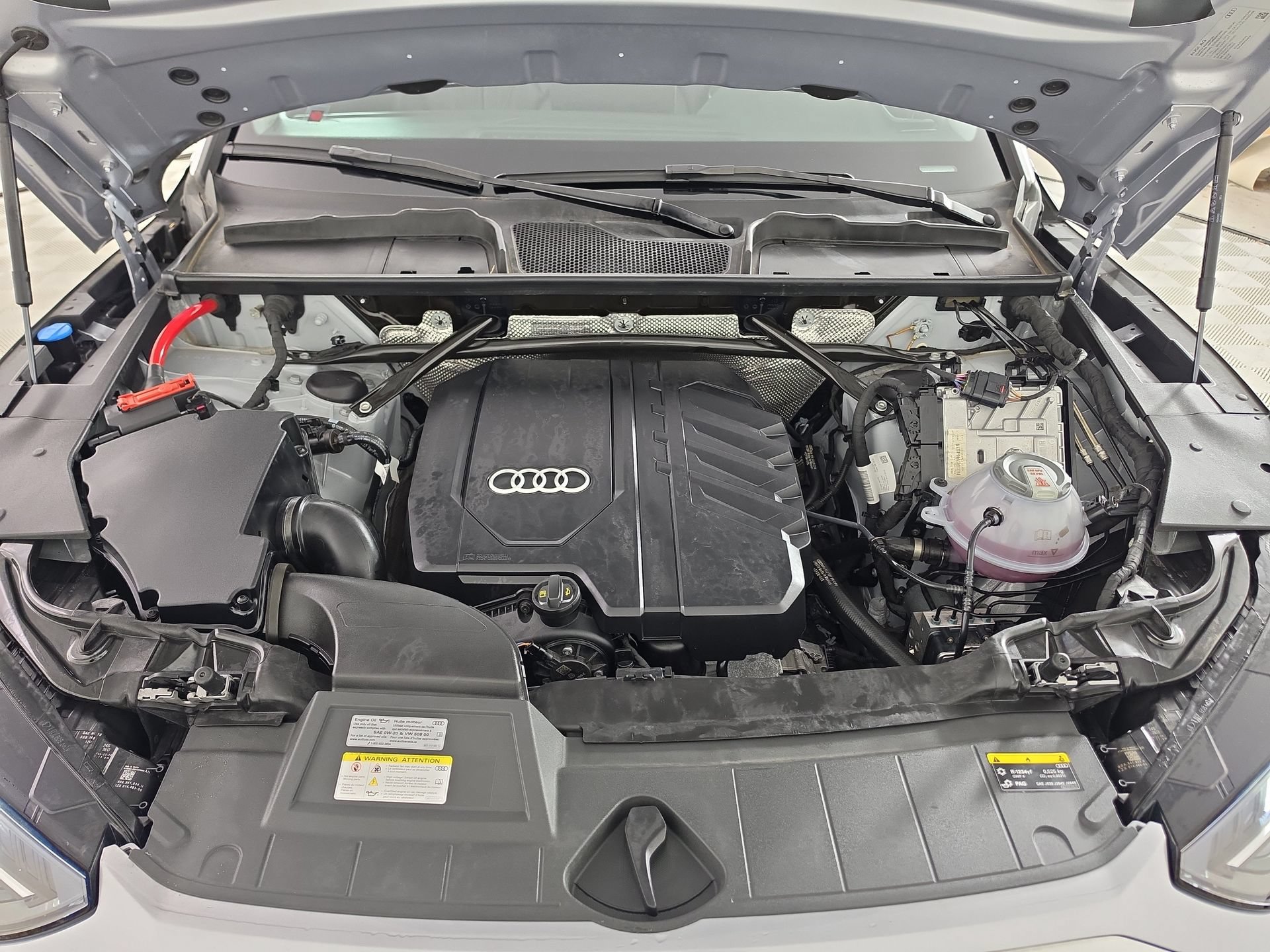 Used 2024 Audi Q5 2.0T Premium Plus w/ Premium Plus Package AWD/4WD image 49