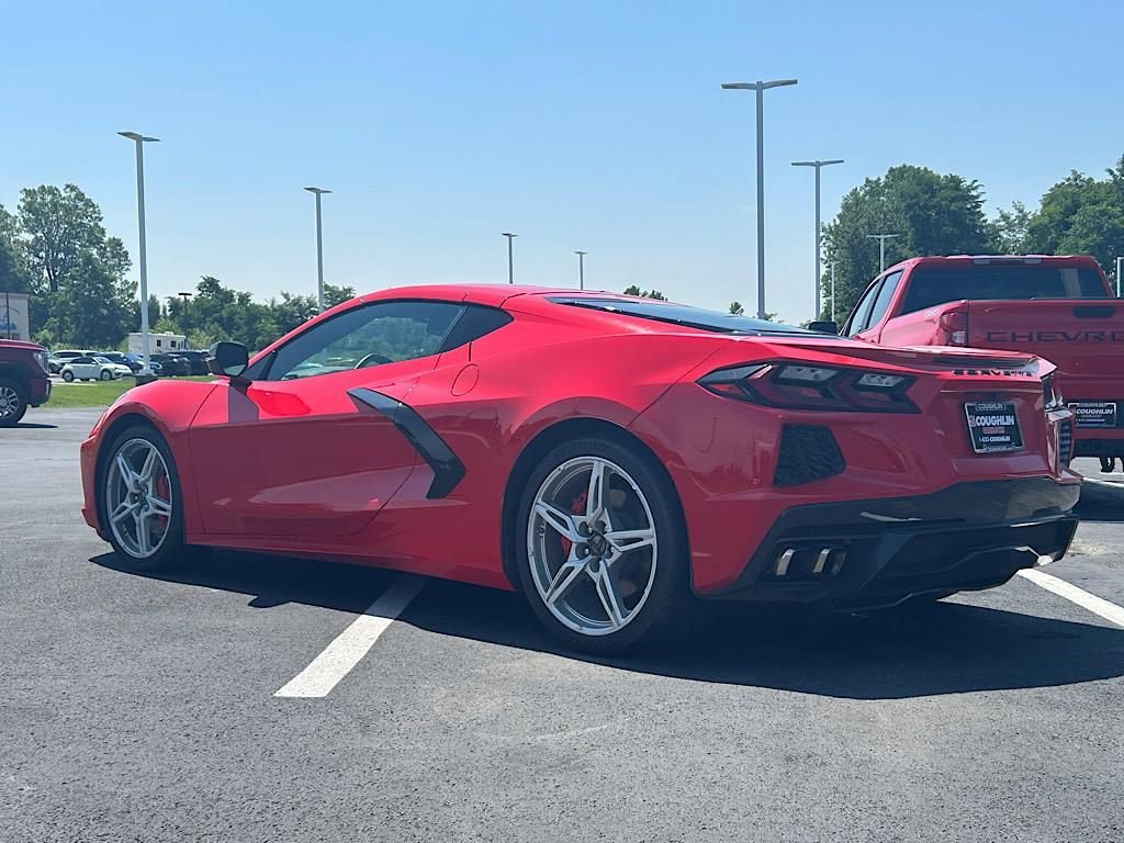 Used 2020 Chevrolet Corvette Stingray Coupe w/ 1LT image 5
