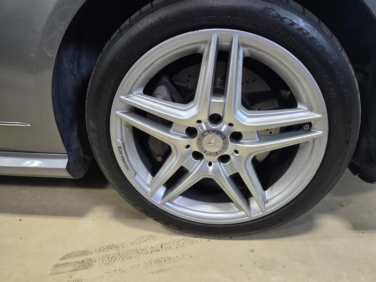 Used 2011 Mercedes-Benz E 550 Sedan image 8