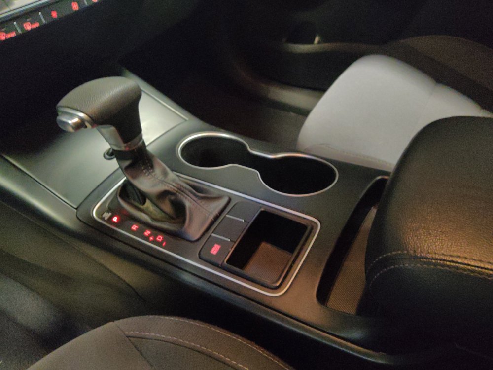 Used 2019 Kia Sorento FWD V6 image 26