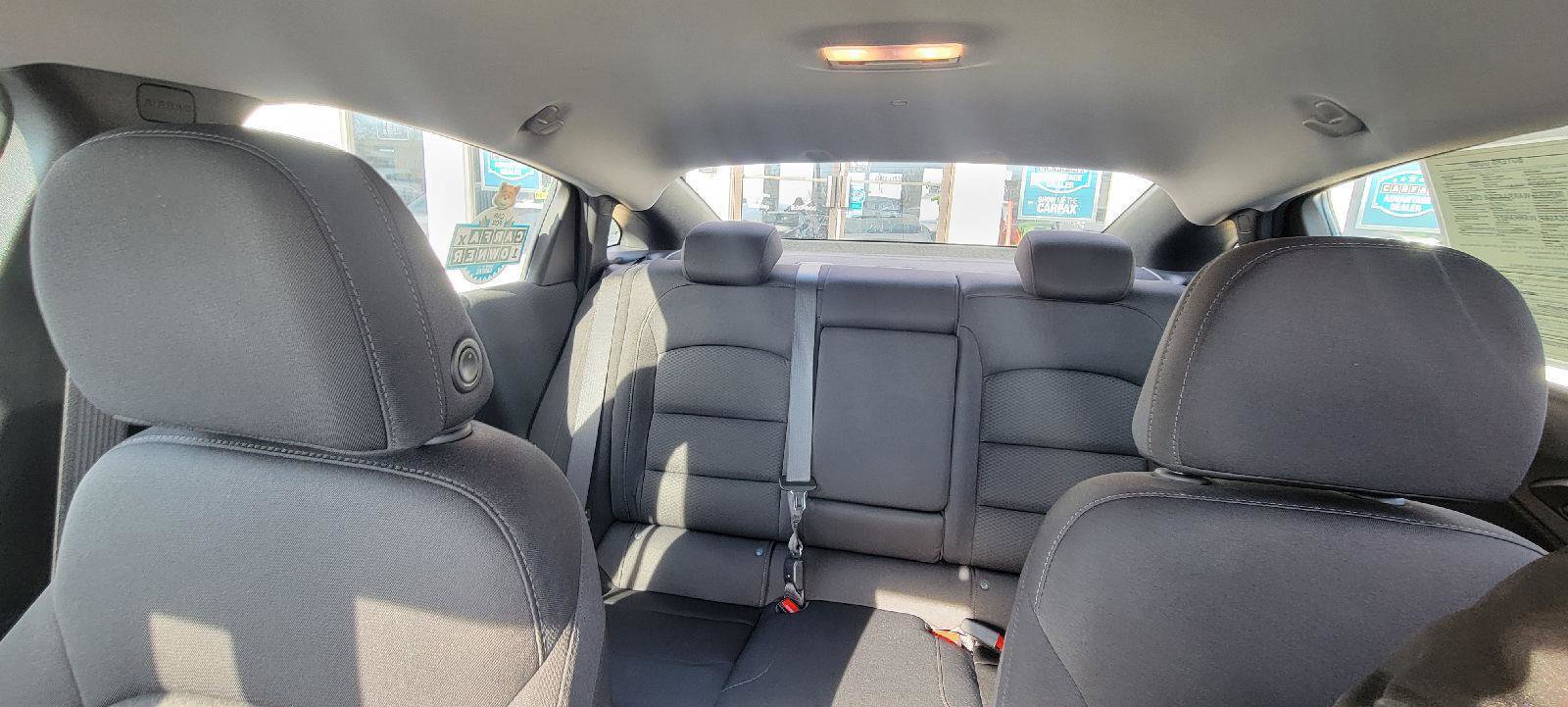 Used 2024 Chevrolet Malibu LT image 24