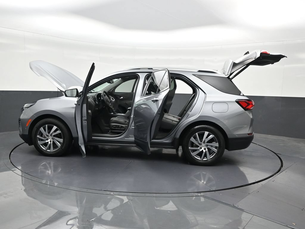 Used 2023 Chevrolet Equinox Premier FWD image 35