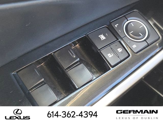 Used 2016 Lexus IS 300 AWD w/ Premium Package image 24