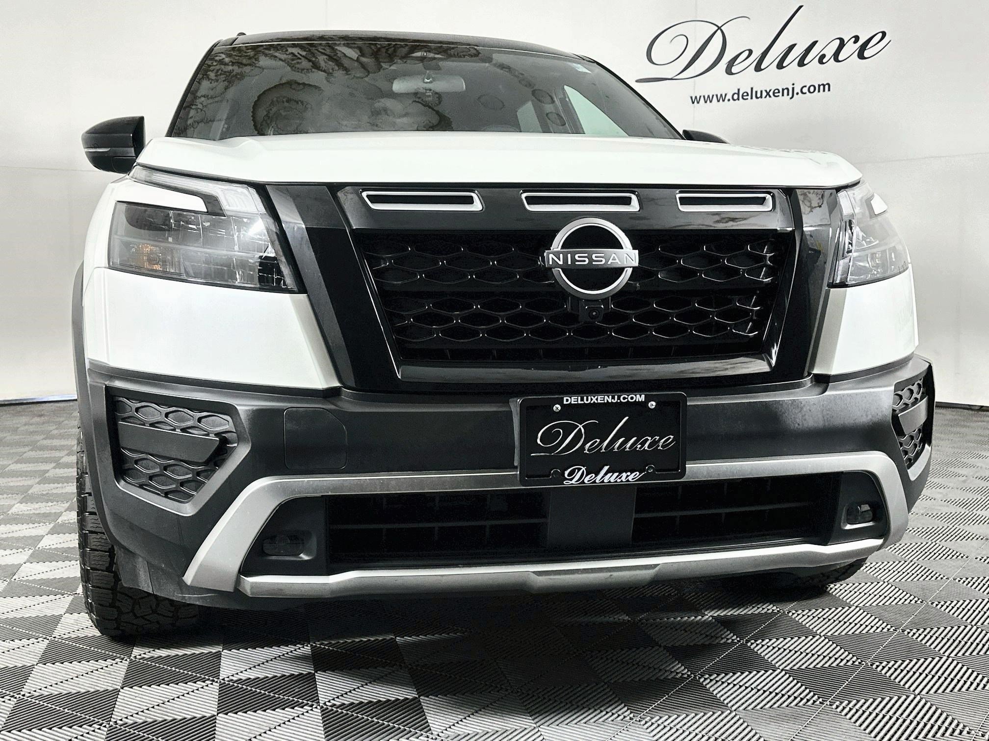 Used 2024 Nissan Pathfinder Rock Creek AWD/4WD image 33