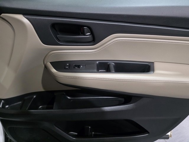 Used 2020 Honda Odyssey EX image 13
