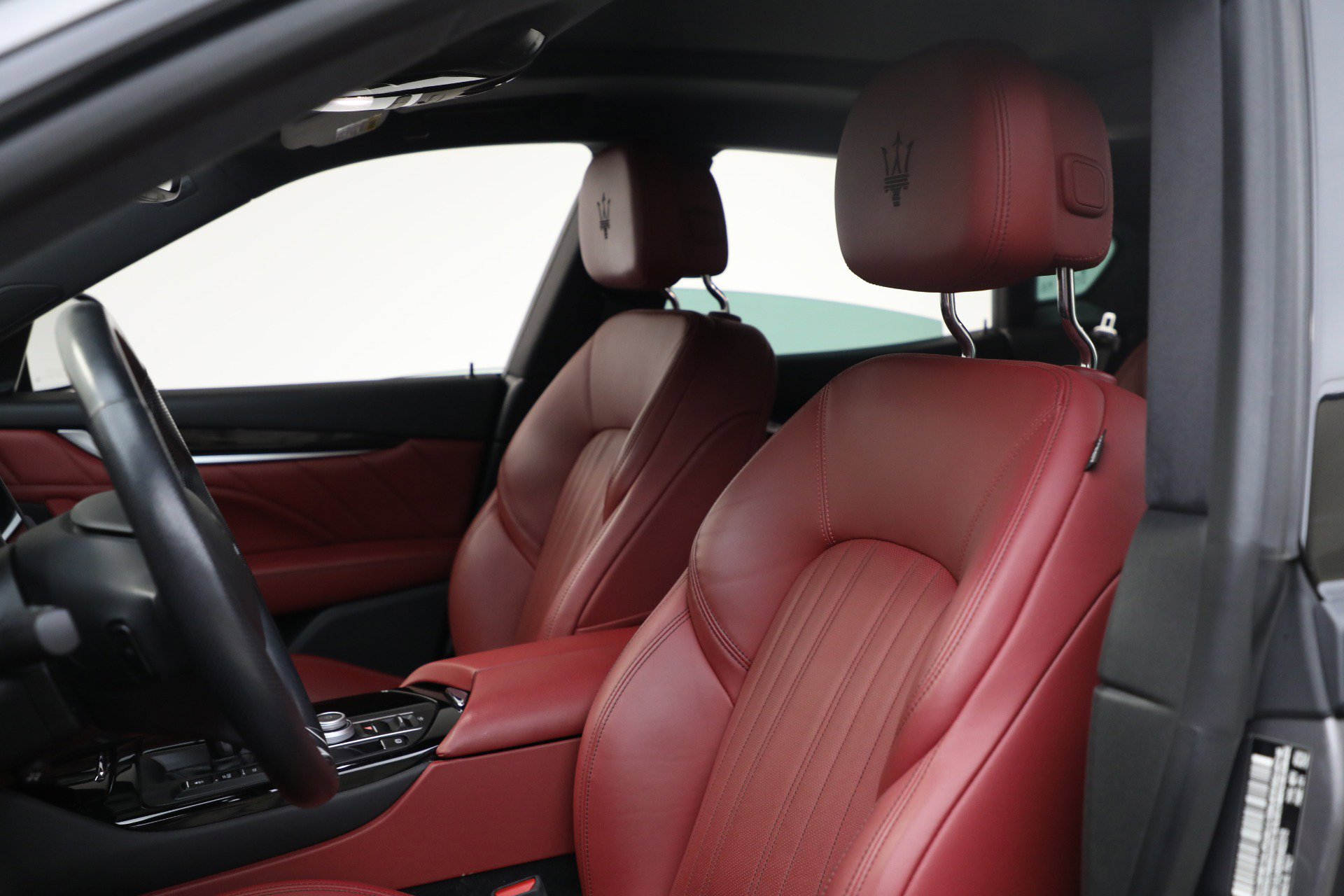 Certified 2022 Maserati Levante GT image 11