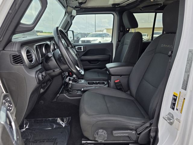 Used 2021 Jeep Wrangler Unlimited Sahara AWD/4WD image 13