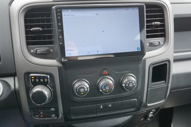 Used 2018 RAM 1500 Express w/ Express Value Package AWD/4WD image 4