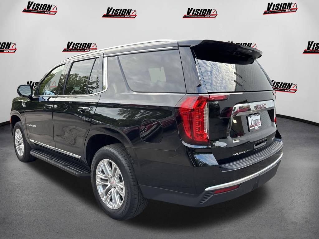 Used 2023 GMC Yukon SLT w/ SLT Luxury Package AWD/4WD image 7