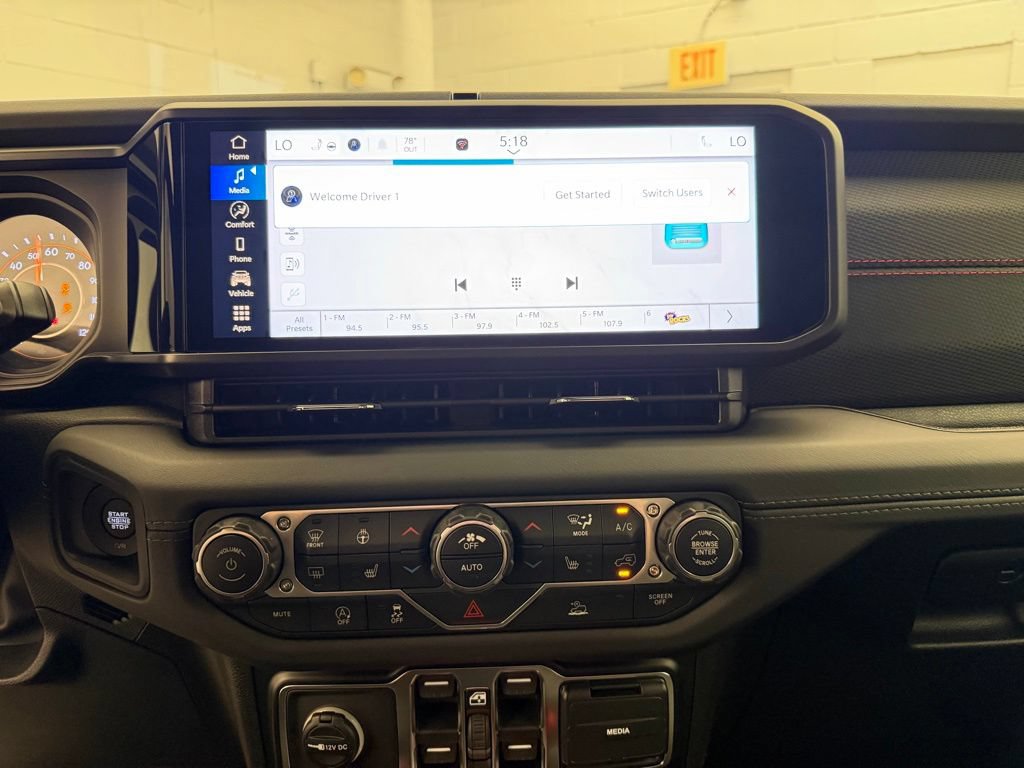 New 2026 Jeep Gladiator Mojave AWD/4WD image 12