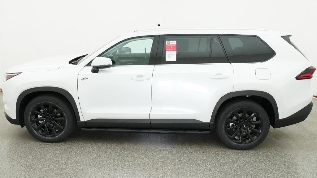 New 2026 Toyota Grand Highlander XLE FWD image 16