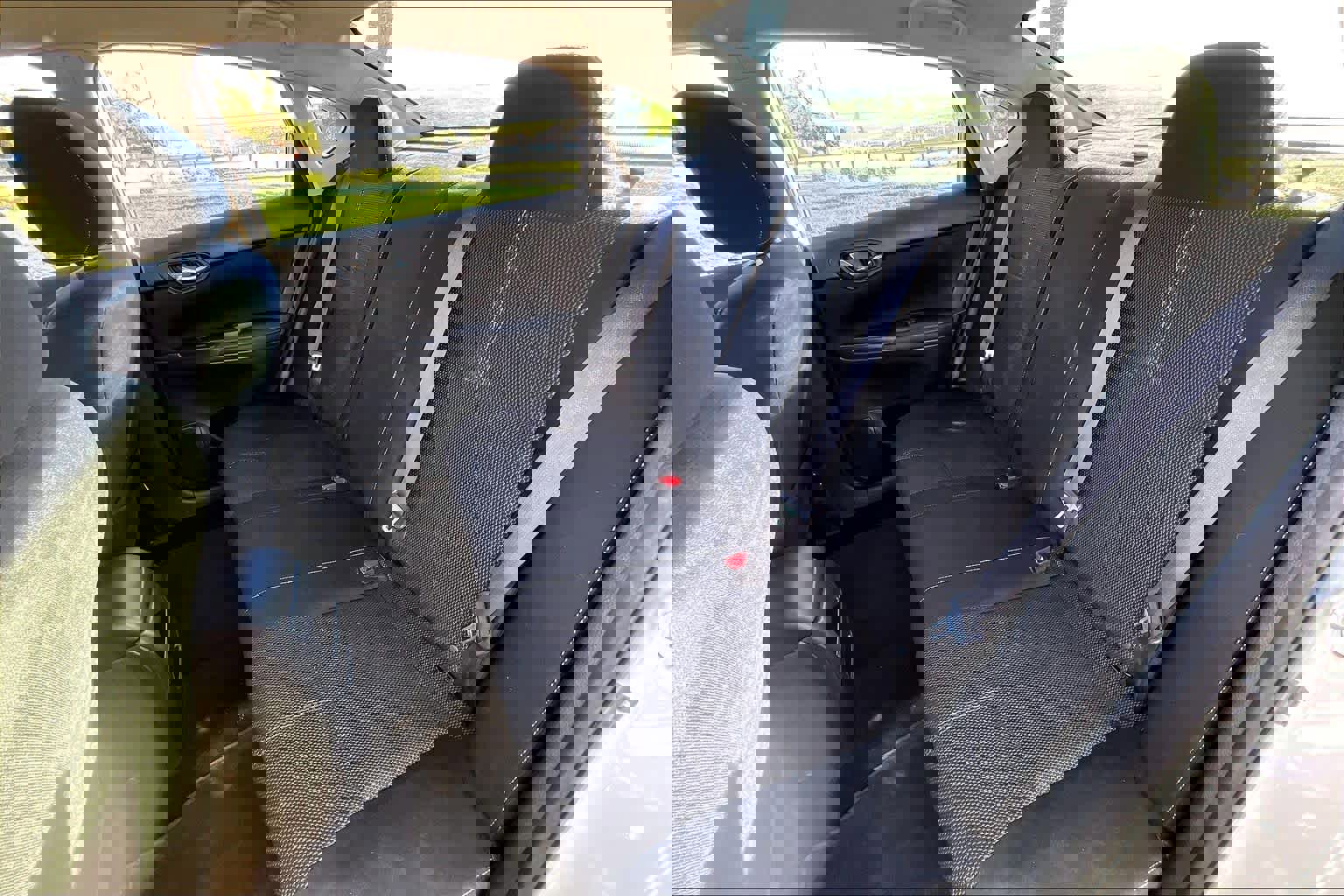 Used 2018 Nissan Sentra S image 21