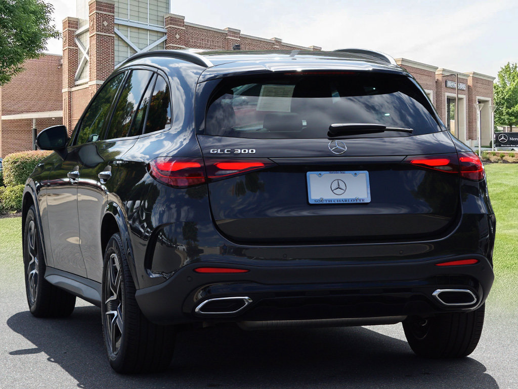 Certified 2025 Mercedes-Benz GLC 300 image 7