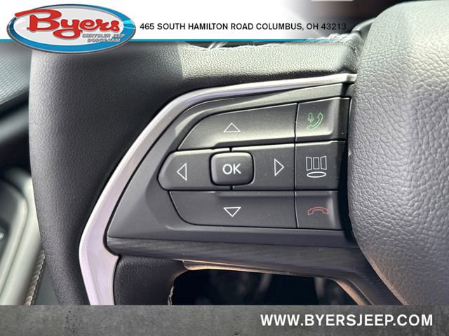 New 2025 Jeep Grand Cherokee L Altitude image 18