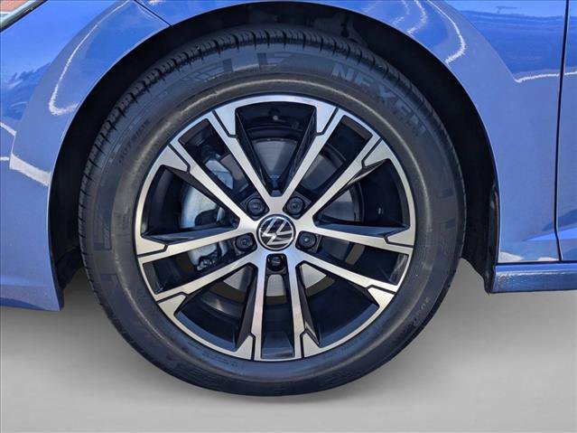 Used 2024 Volkswagen Jetta Sport FWD image 23