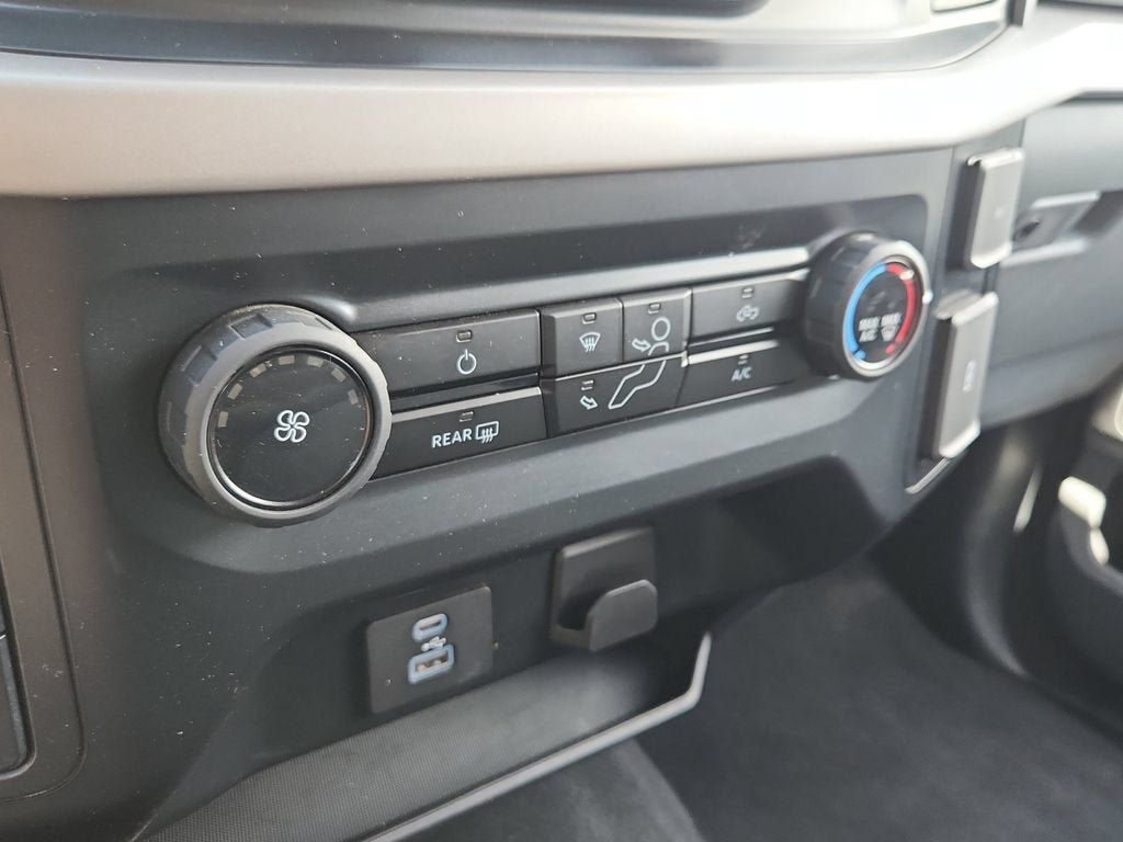 Used 2023 Ford F150 XLT AWD/4WD image 26