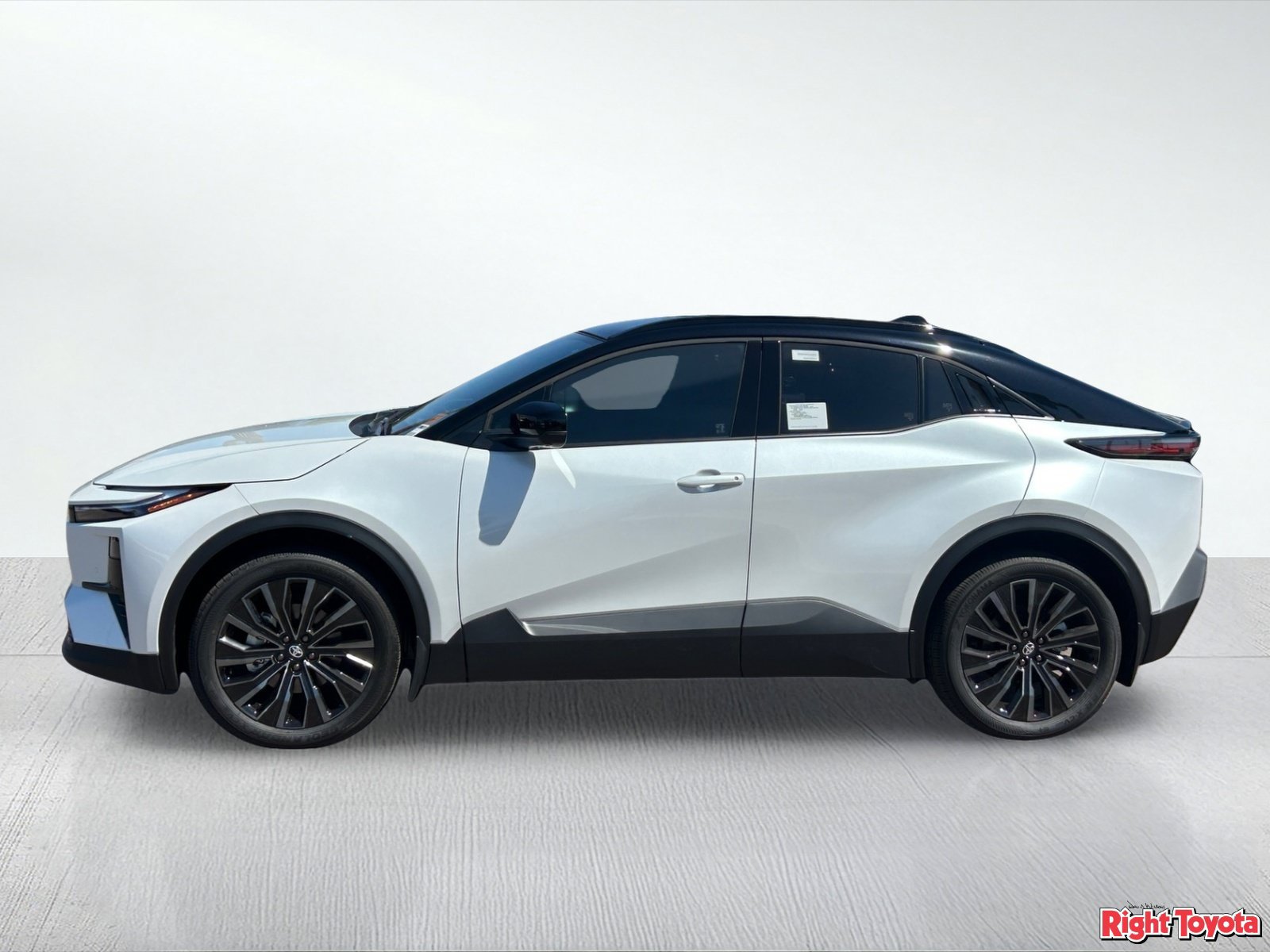 New 2026 Toyota C-HR AWD/4WD image 3