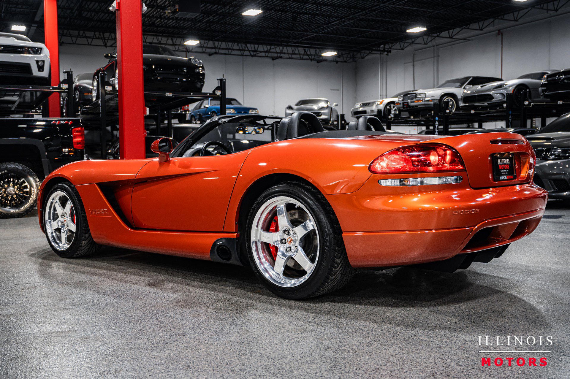 Used 2005 Dodge Viper SRT-10 w/ Copperhead Edition Group image 3