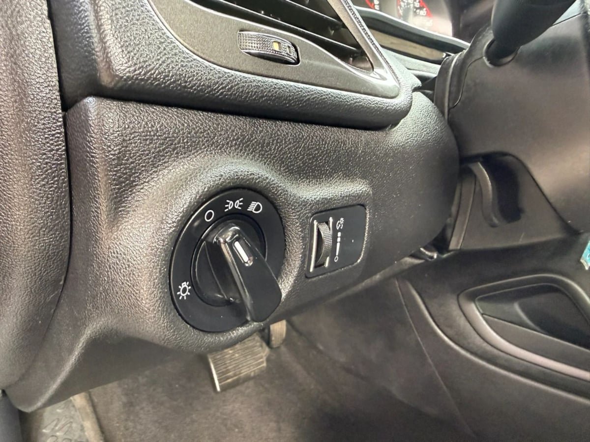 Used 2013 Dodge Dart SE w/ Value Group FWD image 35