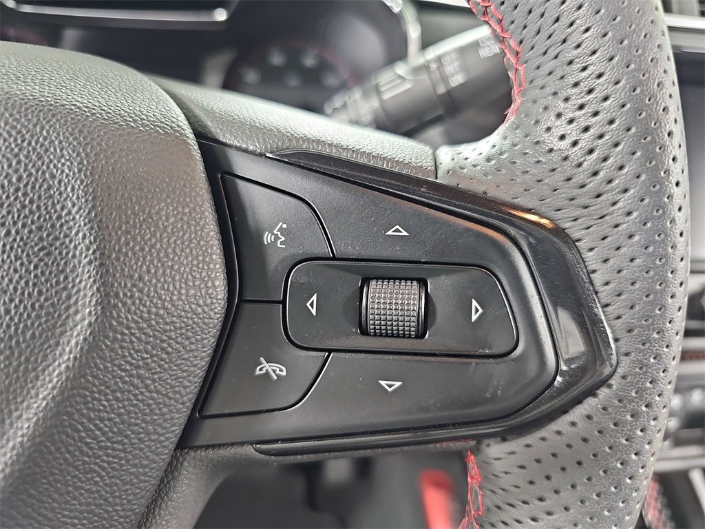 Certified 2023 Chevrolet TrailBlazer RS w/ Sun and Liftgate Package image 27