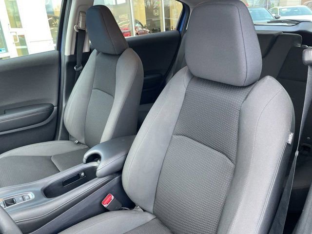 Used 2021 Honda HR-V EX image 9