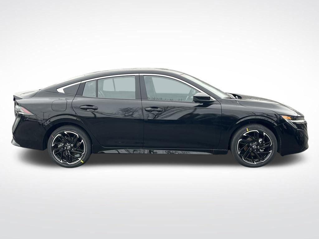 New 2026 Nissan Sentra SR w/ SR Premium Package image 6