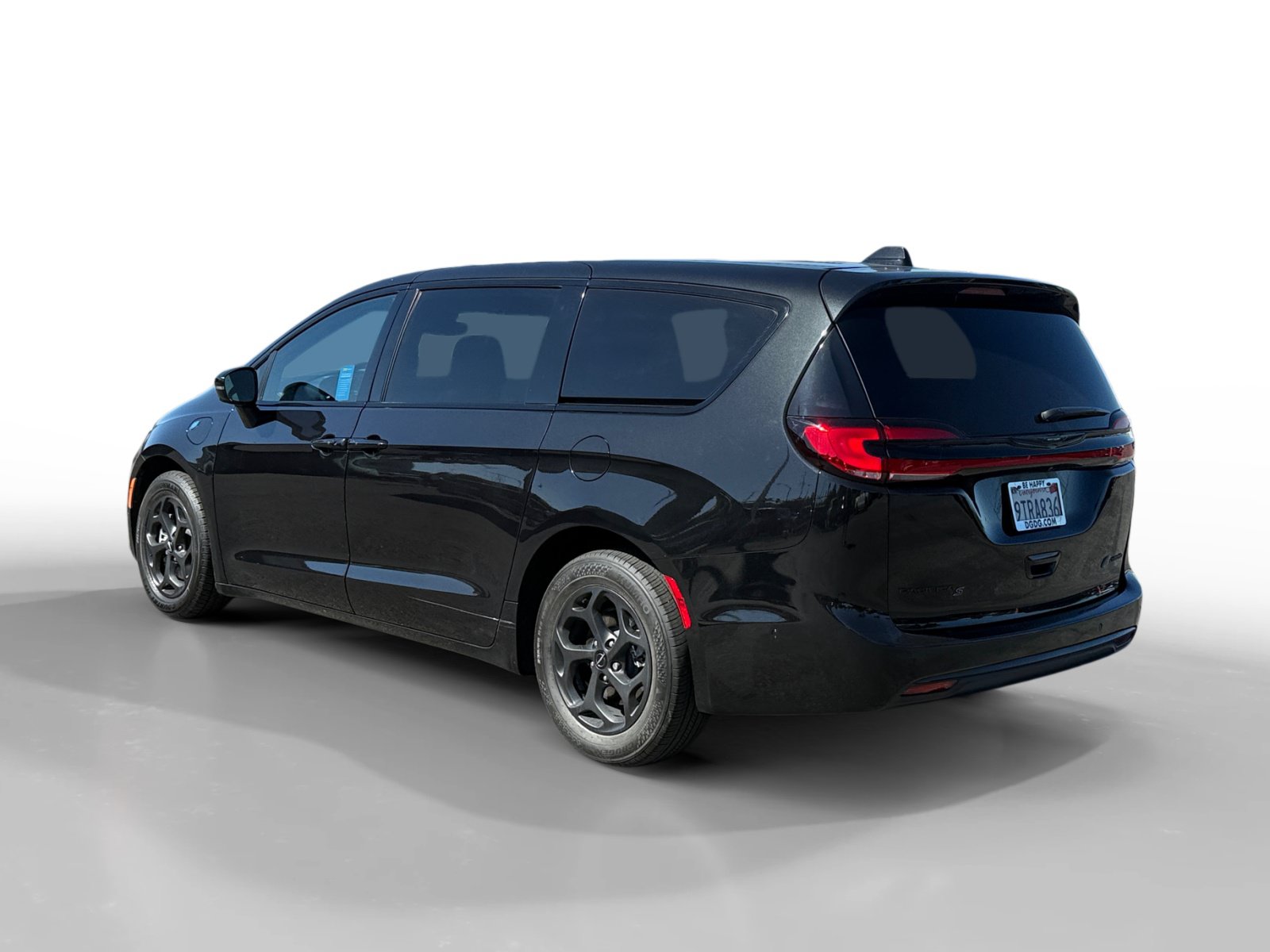 Used 2022 Chrysler Pacifica Touring-L w/ Uconnect Theater Family Group FWD image 3