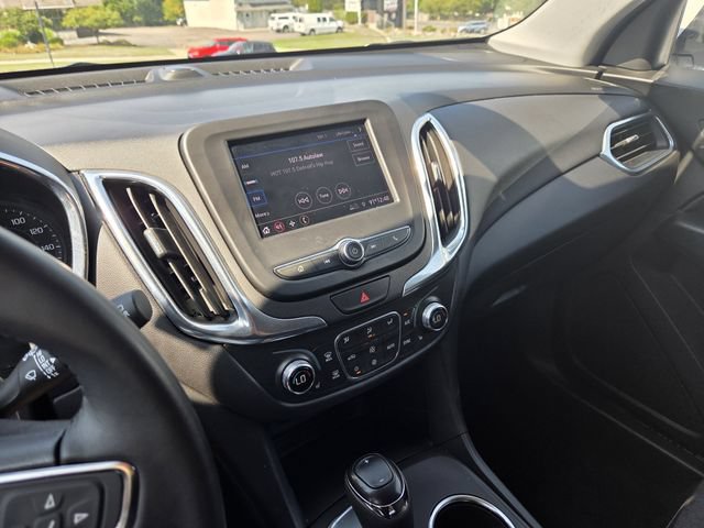 Used 2021 Chevrolet Equinox LT FWD image 29