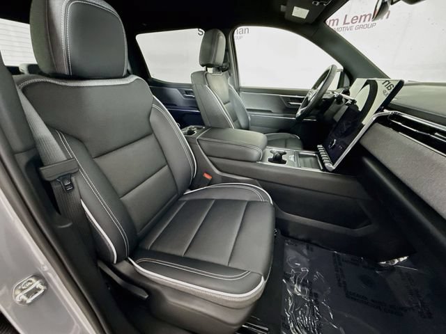 Used 2026 GMC Sierra EV Elevation w/ LPO, Elevation Dark Package AWD/4WD image 27