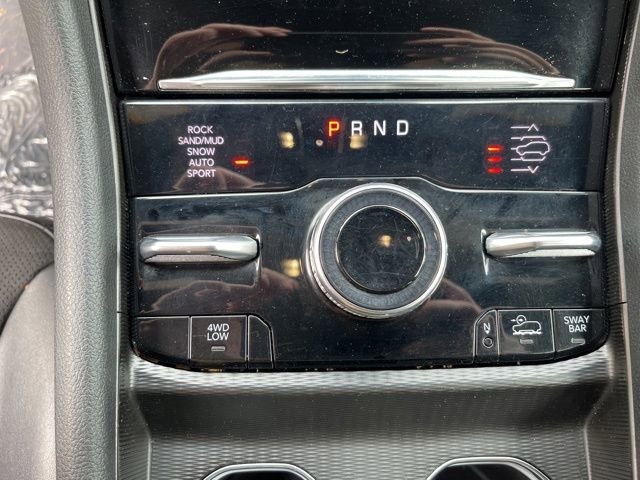 Used 2024 Jeep Grand Cherokee Trailhawk w/ Advanced Protech Group II AWD/4WD image 27