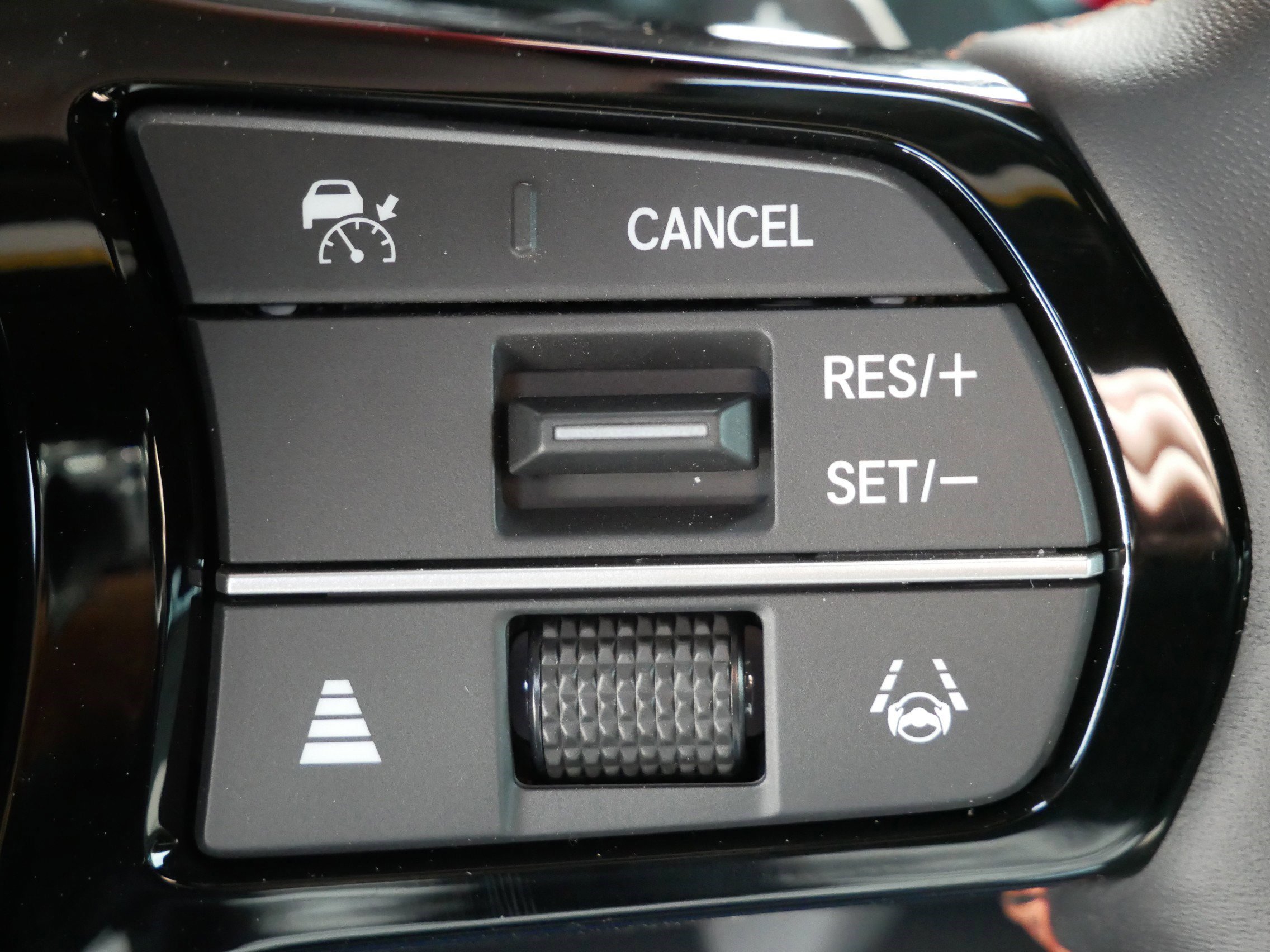 New 2026 Honda Pilot Sport image 17