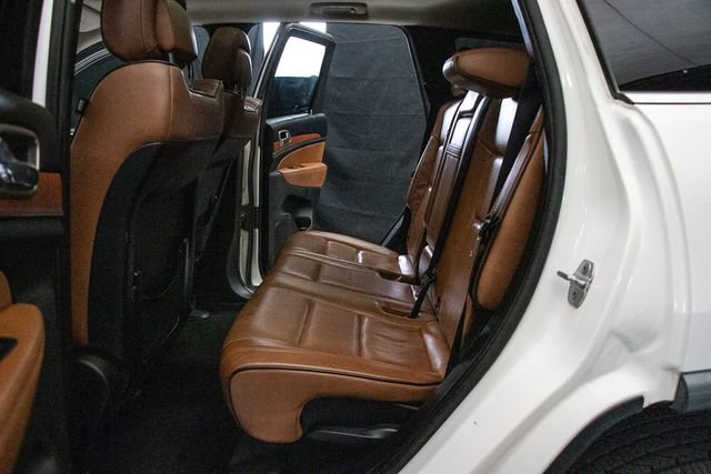 Used 2012 Jeep Grand Cherokee Overland AWD/4WD image 21