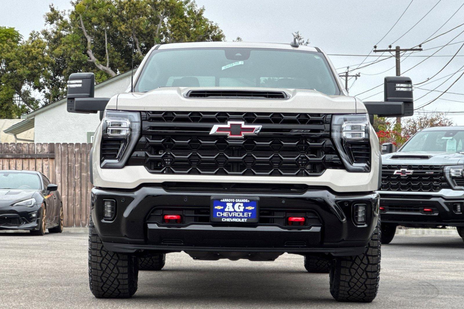 New 2026 Chevrolet Silverado 2500 ZR2 w/ LPO, Dark Essentials Package image 11