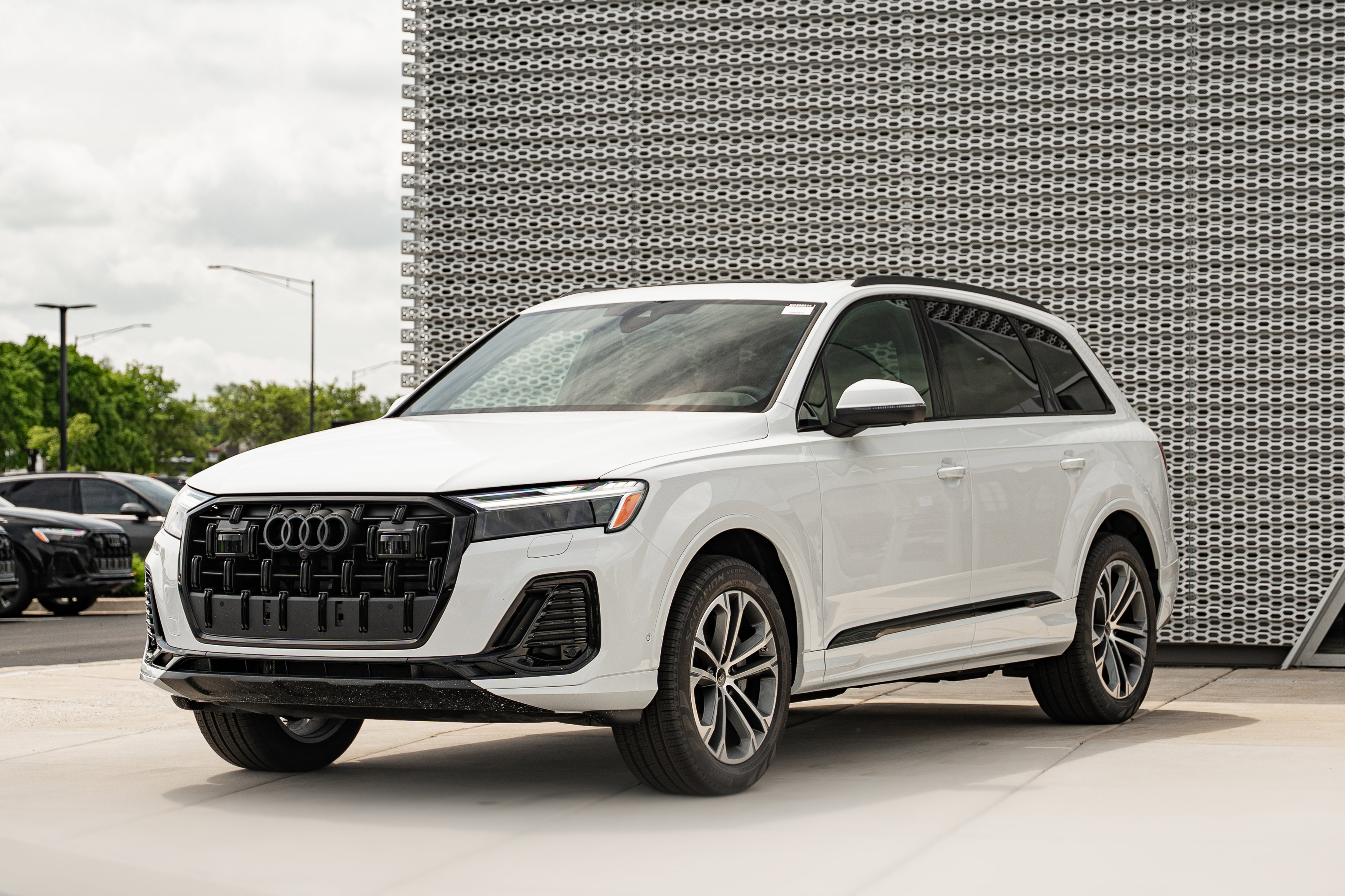 New 2026 Audi Q7 2.0T Premium AWD/4WD image 6