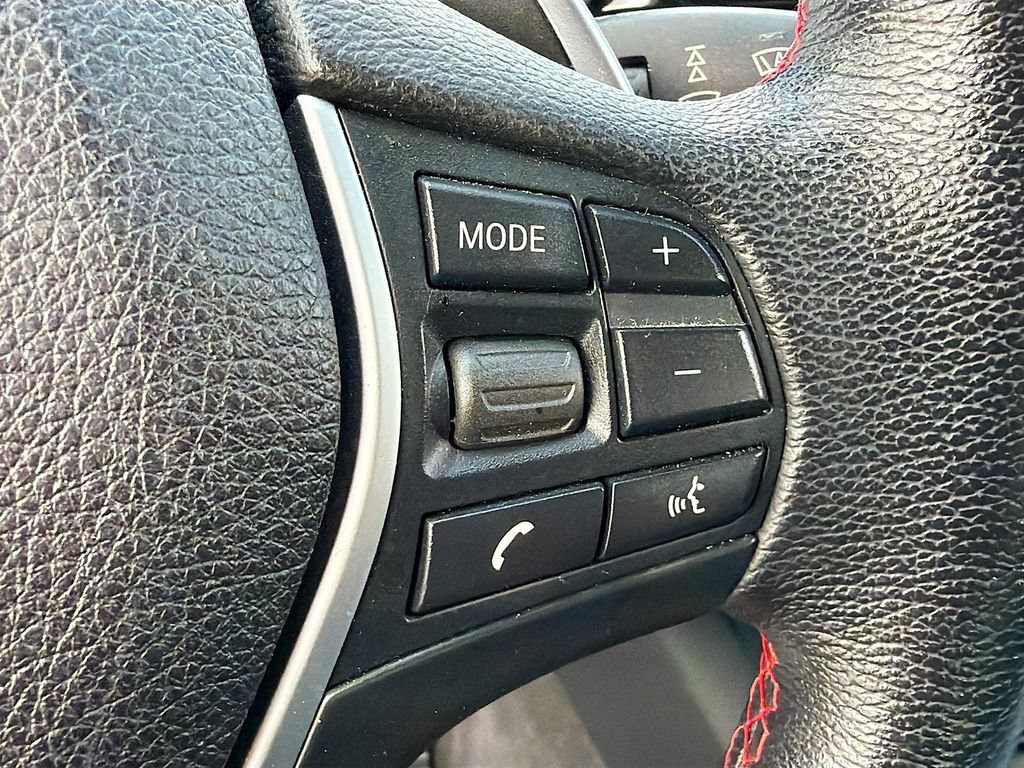 Used 2017 BMW 328d xDrive Sedan AWD/4WD image 34