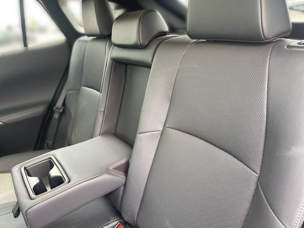 Used 2023 Toyota Venza Limited AWD/4WD image 38