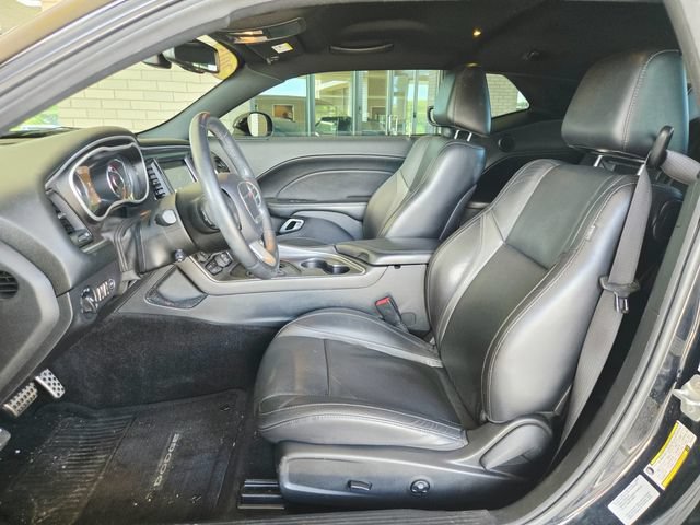 Used 2015 Dodge Challenger R/T Plus RWD image 15