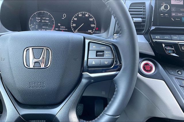Used 2025 Honda Odyssey EX-L image 11