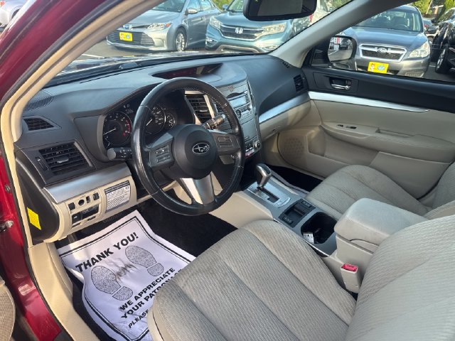 Used 2011 Subaru Outback 2.5i Premium AWD/4WD image 32